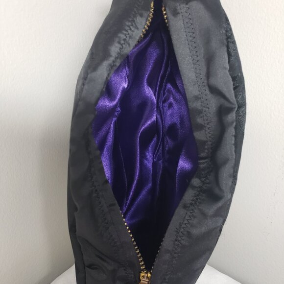 Handmade Coffin Cosmetic Pouch - Picture 2 of 3